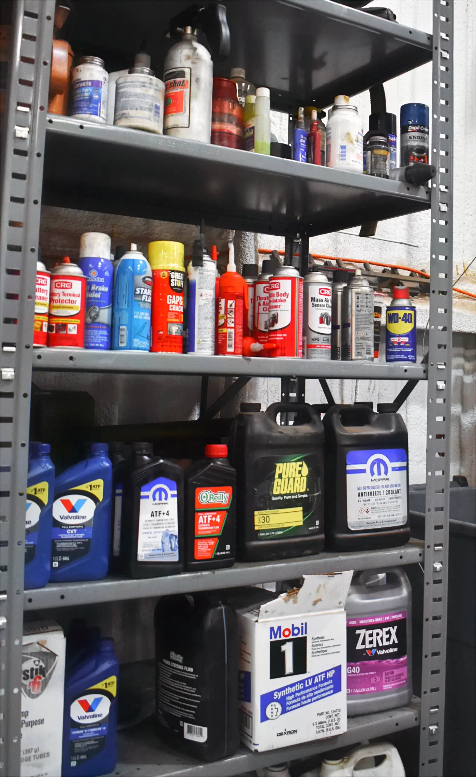 car-lubricants-on-shelf